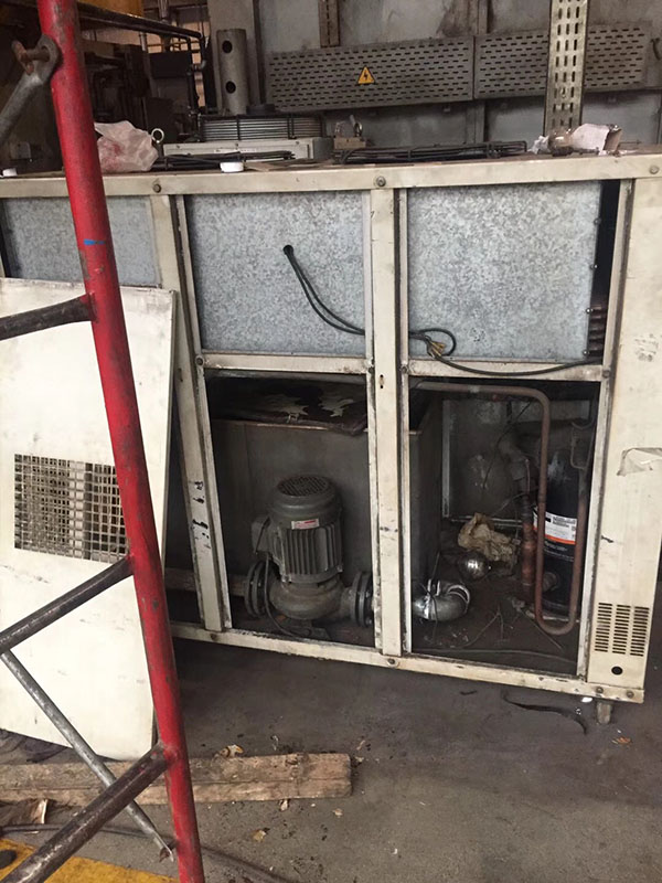 中央空调冷水机组正常运行中的维护保养及检查第1张